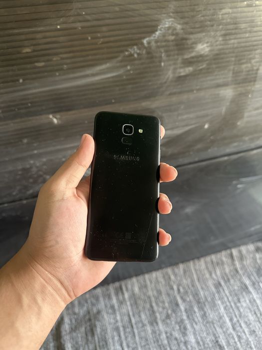 Samsung J6 32 Gb
