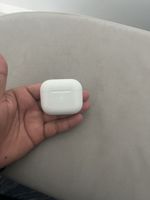 Продам air pods 3 оригинал
