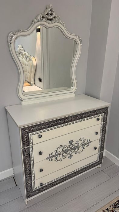 Спальный гарнитур б/у