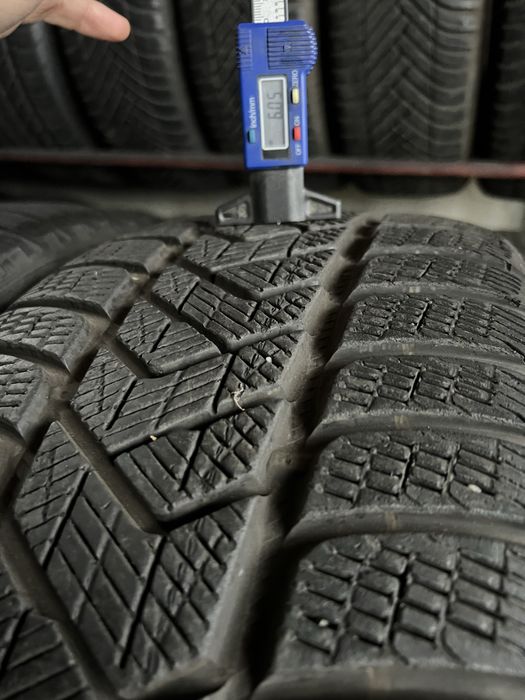 Anvelope 235/55/19 Pirelli 235 55 R19