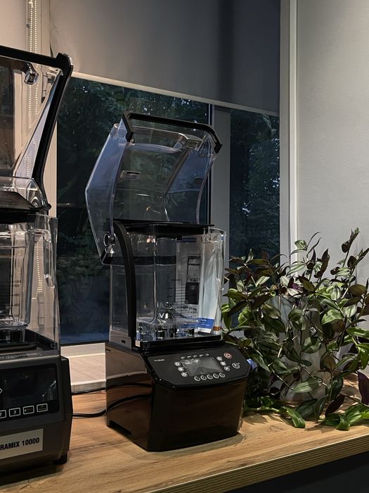 блендер новый грантия 1 год