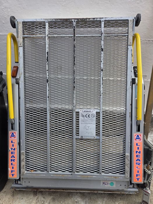 Lift hidraulic liniar profesional AMF Bruns