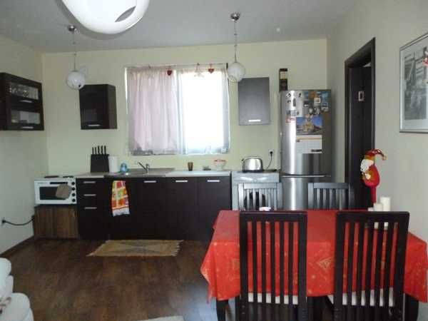 Продава се Двустаен апартамент в Шумен, Болницата - 55 кв.м за 928 €/кв.м - Снимка #2