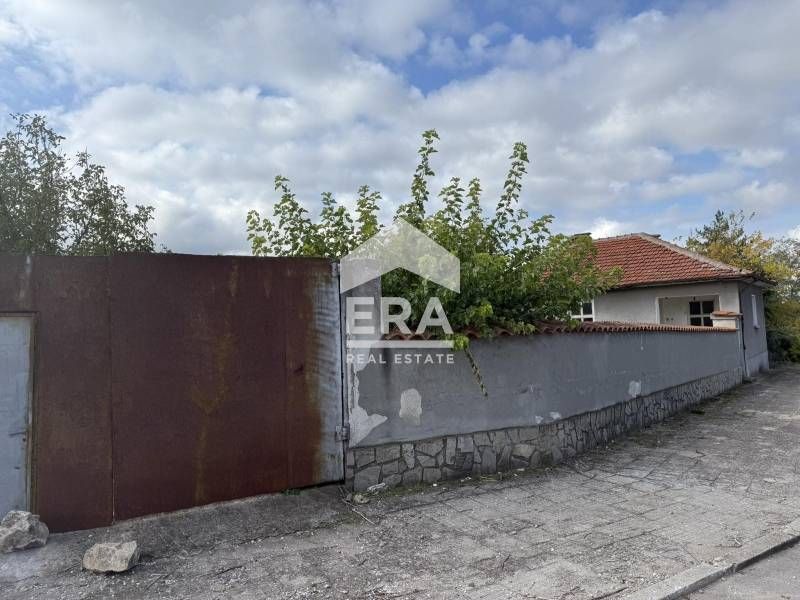 Продава се Къща в с. Бодрово, Област Хасково - 100 кв.м за 143 €/кв.м - Снимка #1