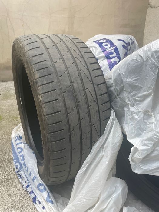 Продавам четири гуми