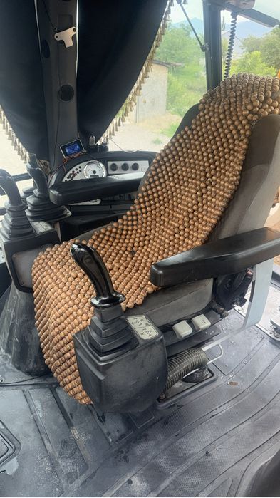 Продам три в одном JCB