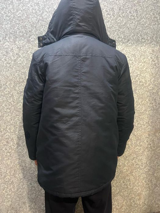 Продам детскую куртку Аляска