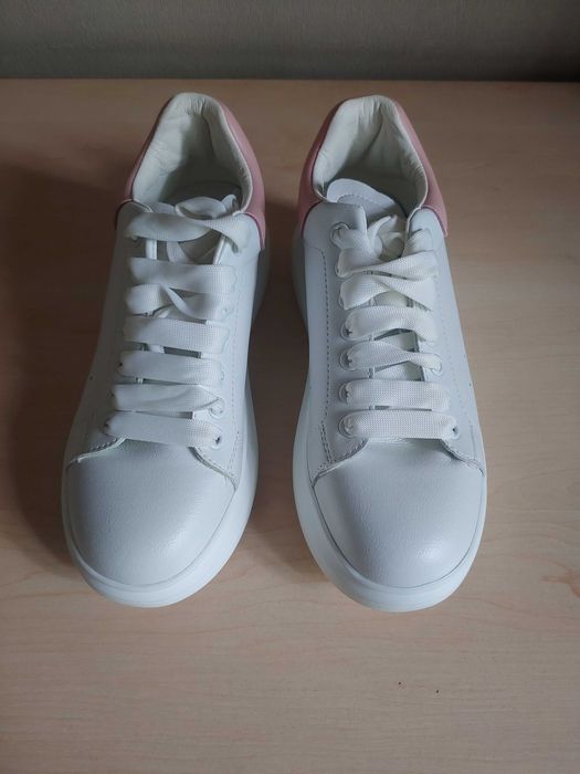 Женские кеды Alexander McQueen