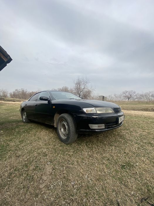 Тайота карина ED