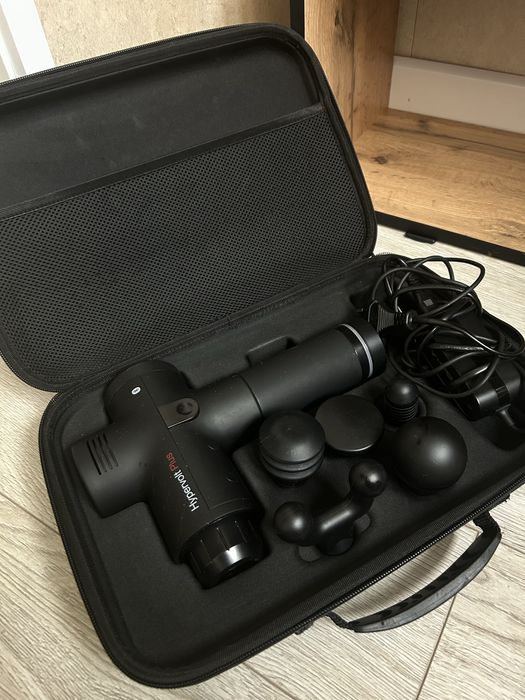 Массажер Hyperice Hypervolt Plus ручной перкуссионный