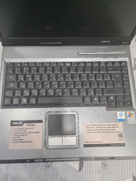 Продам на запчасти ноутбук Asus