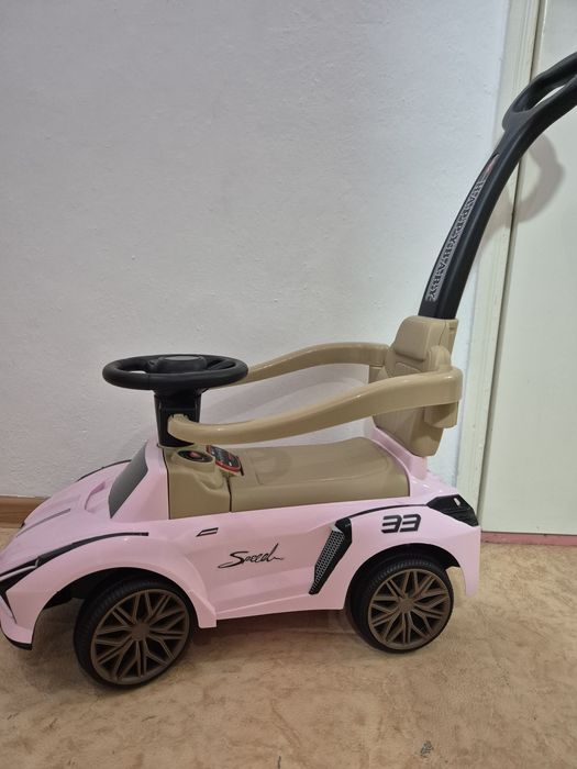 Продам детскую машинку