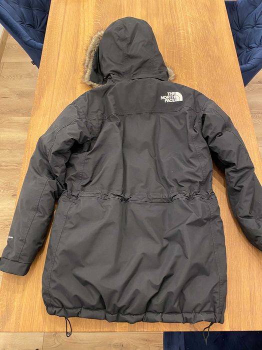 Geaca The North Face McMurdo, mărimea L, ca nouă