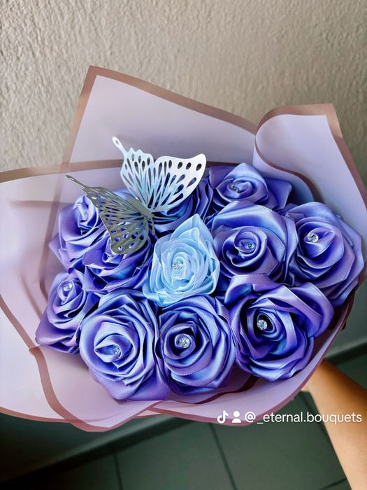 Букет от вечни рози