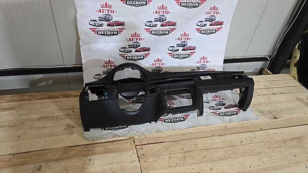 Plansa bord 9202835 Bmw Seria 3 E90 E91