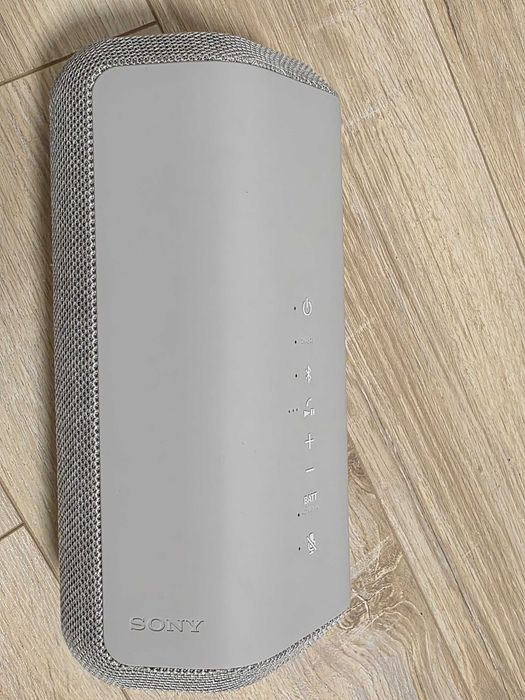 vand boxa portabila Sony SRS XE300, ca noua