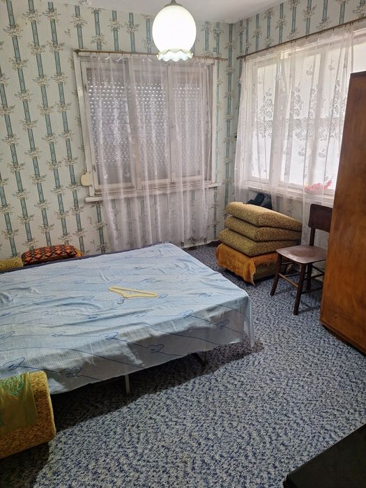 Къща с.Пет могили,Нова Загора.