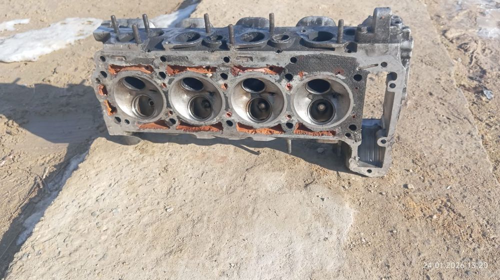 ГБЦ головка мерседец 190 2.0