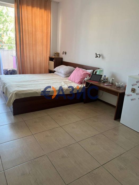 Продава се Едностаен апартамент в к.к. Слънчев бряг - 33 кв.м за 1243 €/кв.м - Снимка #6