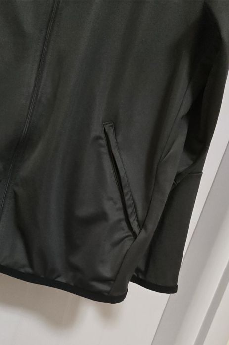 Мъжка оригинална ветровка.  Nike