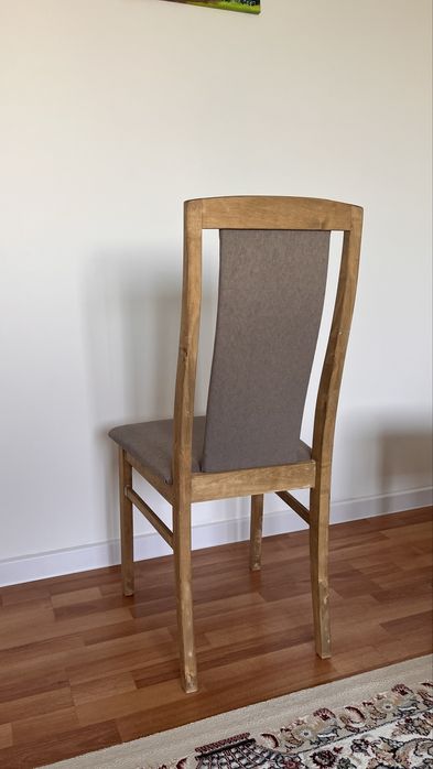 Стулья деревянные