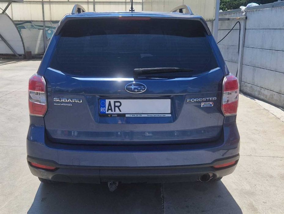 Vand masina Subaru Forester Active 4X4