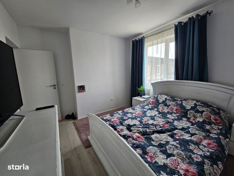 De vânzare apartament cu 4 camere – Centru, Str. Mileniului