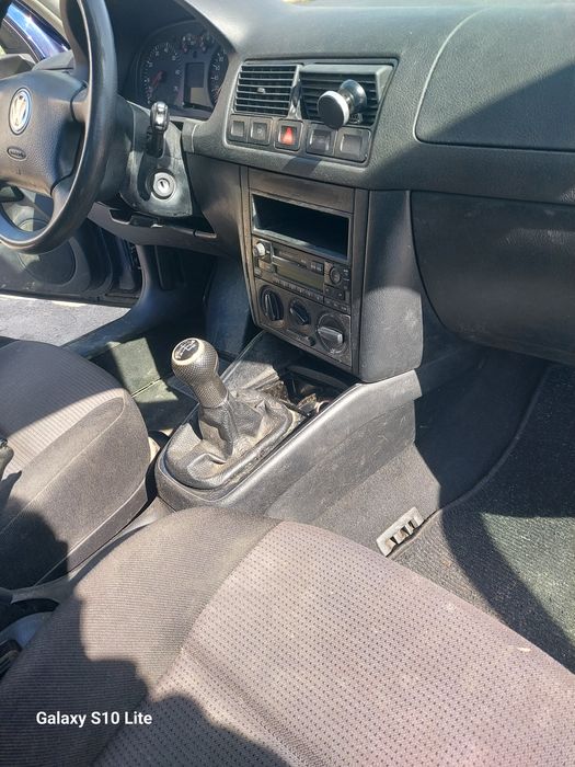 Vând VW Golf 4 1.6 16V  2001