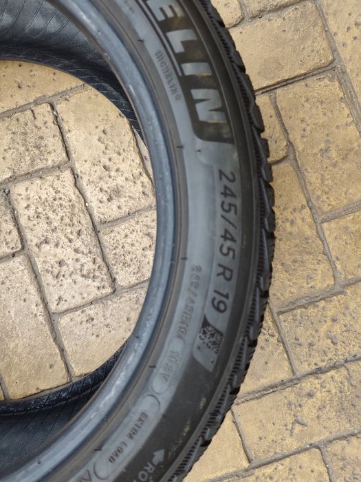 Зимни гуми Michelin 245/45/19 Pilot Alpine 5 2454519
