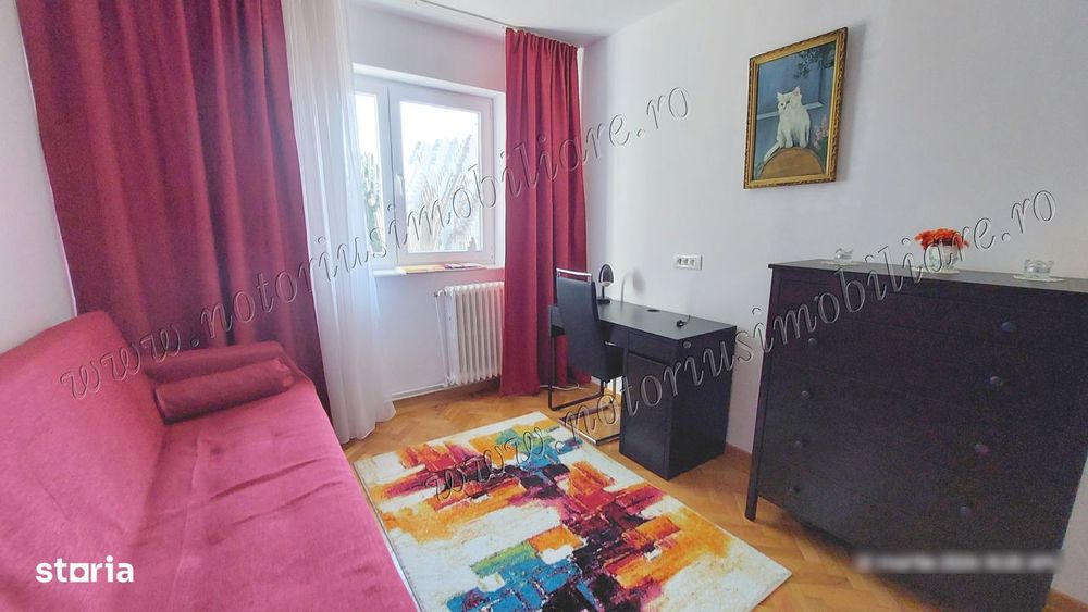 Gojdu etajul unu, excepțional, 3 camere și garaj la scară.