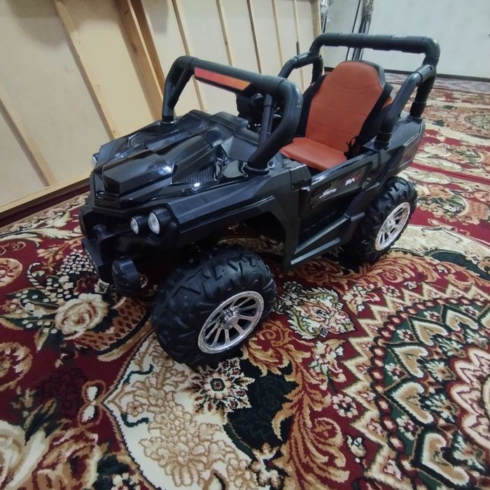 Детский мащина сатилади