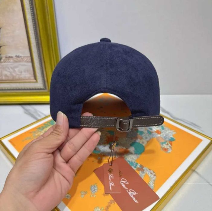 Шапки Loro Piana