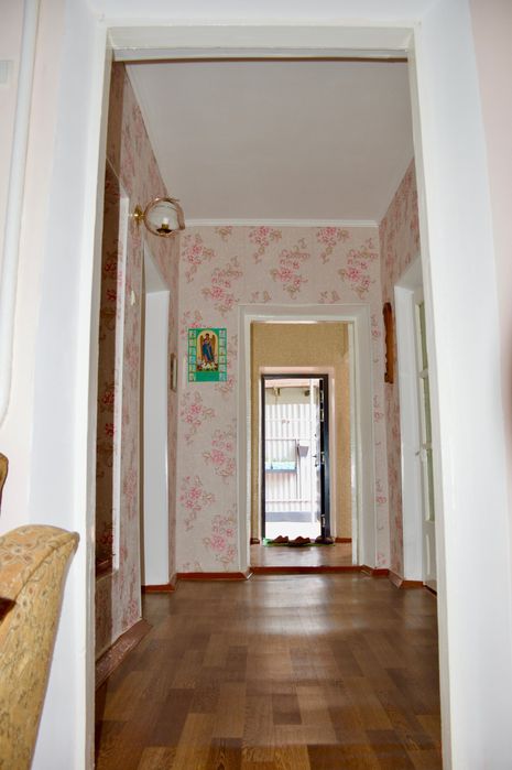 Продается дом в районе Химпоселка, имеется на месте