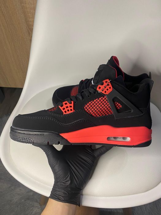 Jordan 4 Red Thunder