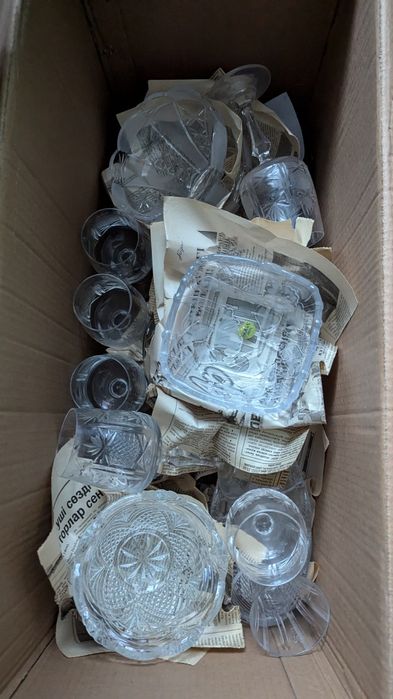 Продаеться посуда