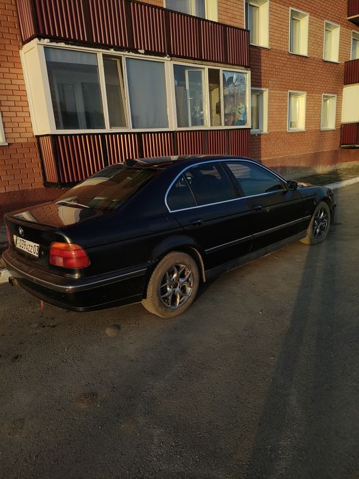 БМВ е39 в продаётся