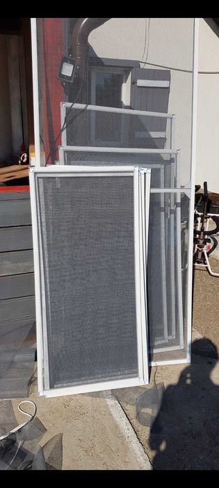 Plase de insecte\tantari