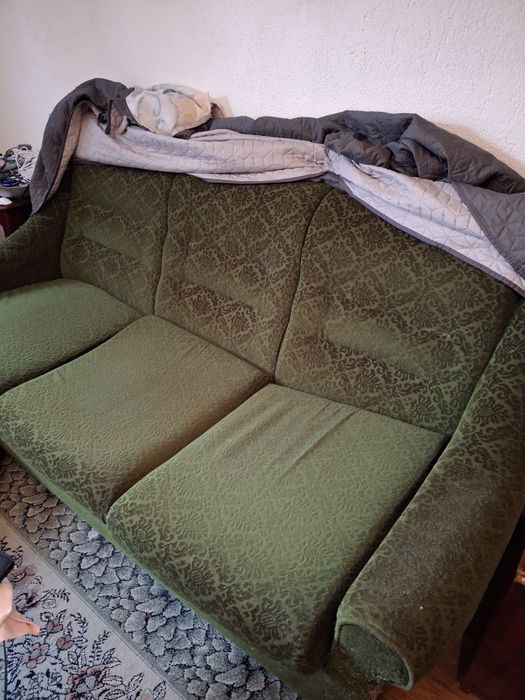 Гарнитура диван с 2 фотьойла