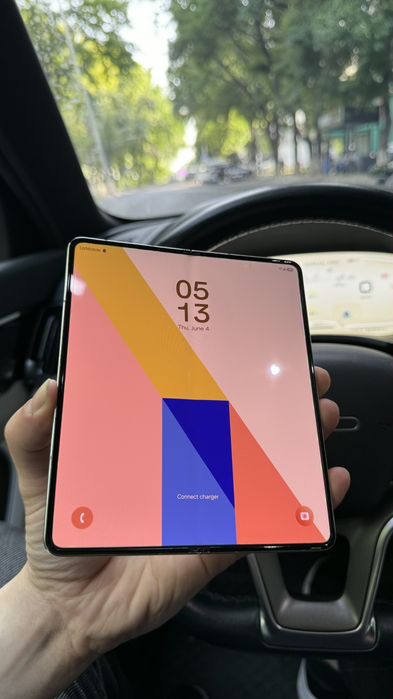 Продаётся Galaxy Z Fold 5 , 12/512. sim + esim идеальное состояние