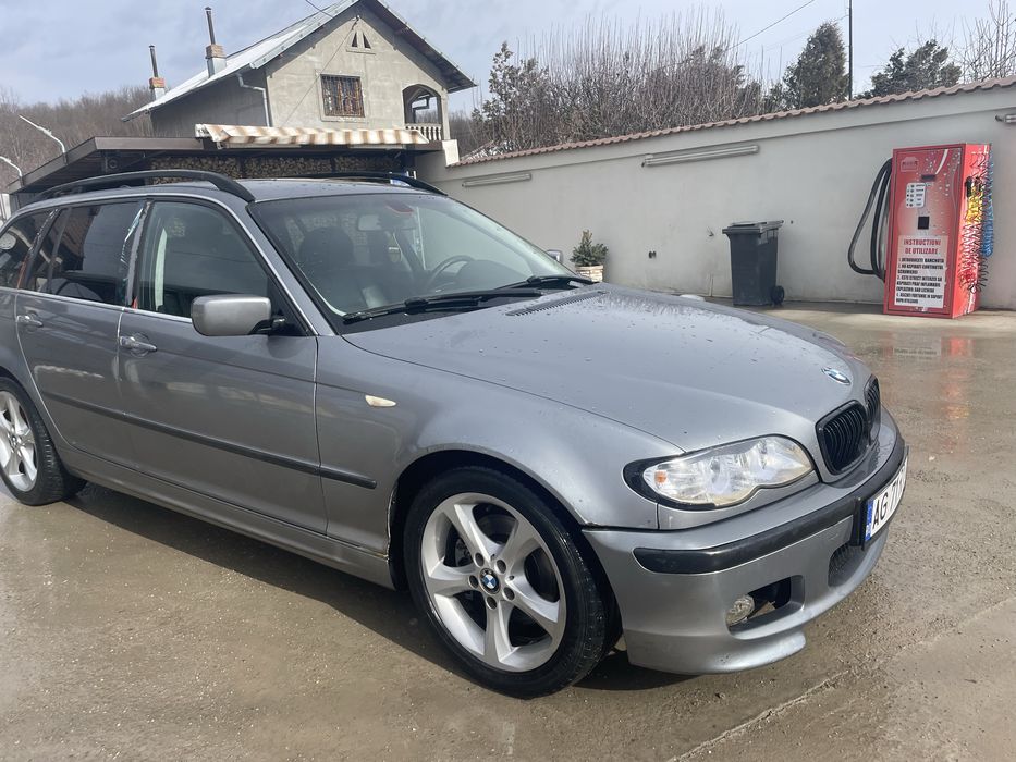 Bmw 320 diesel din anul 2004 manual masina trage bine navigatie camera