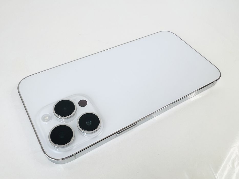 Apple iPhone 14 Pro Max 256GB Silver Перфектен! Гаранция!