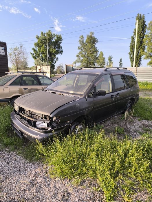 Nissan primera на запчасти