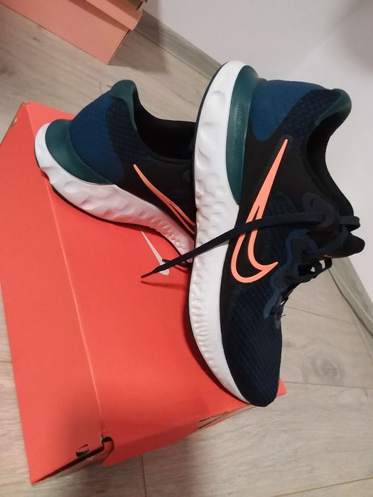 Vand Nike Air Zoom Tempo mărimea 47,5