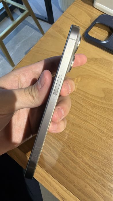 Продам iphone 15 pro