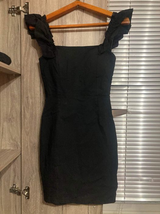 Ежедневни и мероприятни рокли