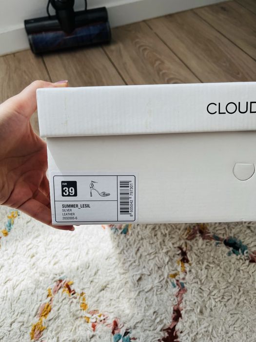 Sandale argintii din piele naturala Cloud 9, marimea 39