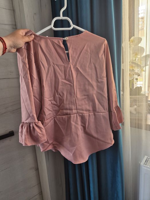 Top roz satin xs M