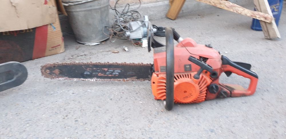 Продам бензопилы нерабочие