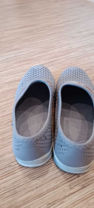 Кораллки- обувь резиновая, 40р.