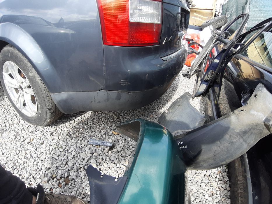 Audi A4 b6 2.5 tdi 180кс Авант На части